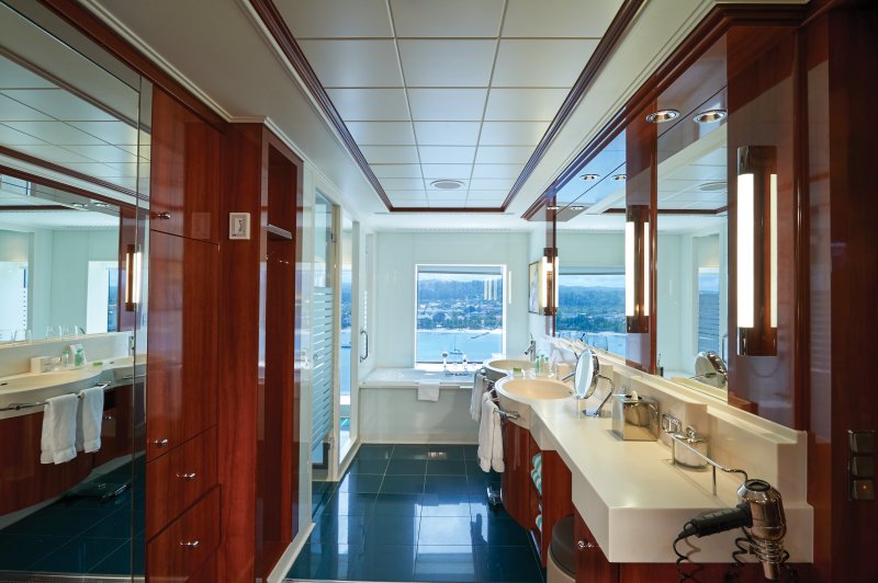 MyCruise Norwegian-Cruise-Line Jade Kahytter Suite H6,S43